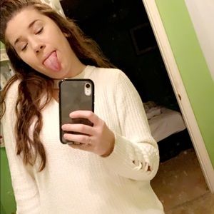 Meet your Posher, Elaina